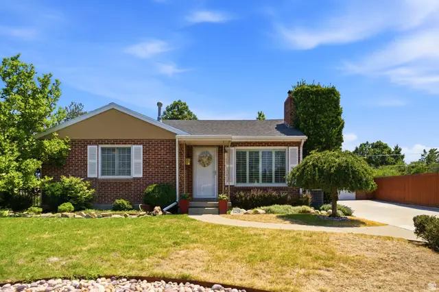 6259 S Boxwood Rd E, Holladay, UT 84121 - #1