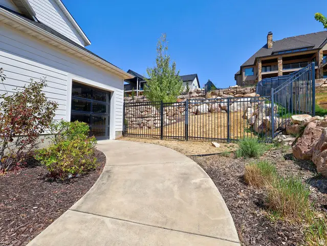 1154 Fawn Dr, Pleasant View, UT 84414 - #3