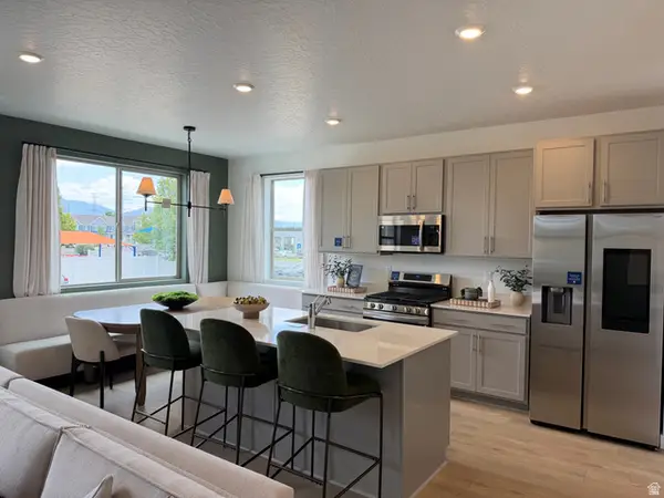 942 W 1600 S #117, Clearfield, UT 84015