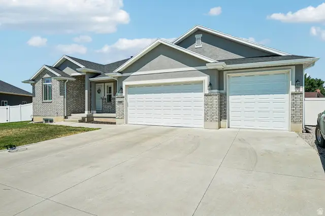 1438 W 2535 N, Clinton, UT 84015 - #2