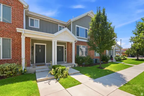 9289 S Castlebury Ct, Sandy, UT 84094