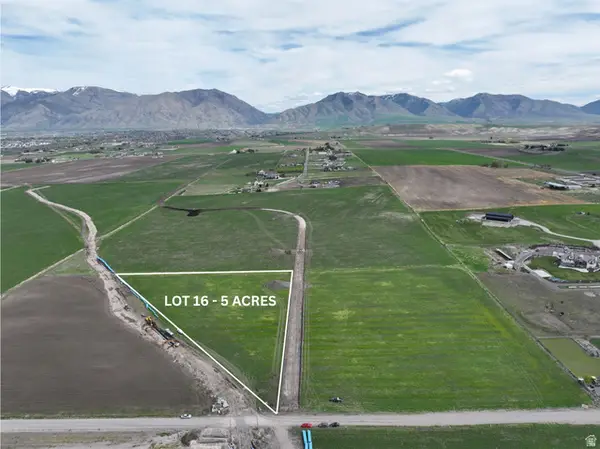 3155 W 6500 S #16, Wellsville, UT 84339