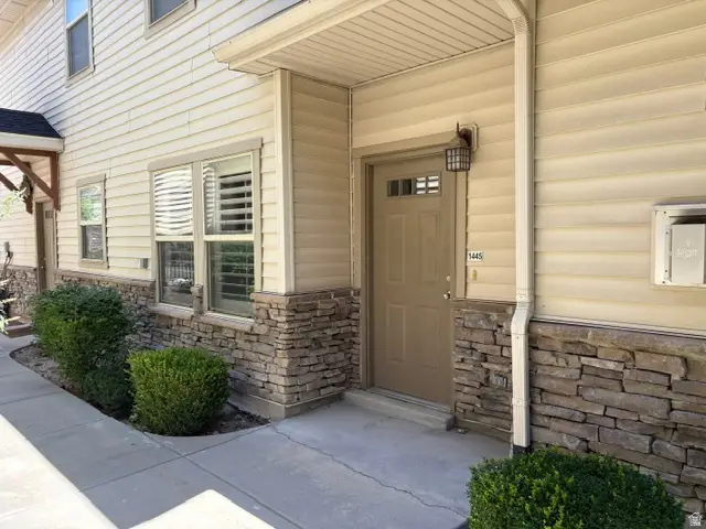 1445 W Stone Meadow Dr S, West Jordan, UT 84088 - #3
