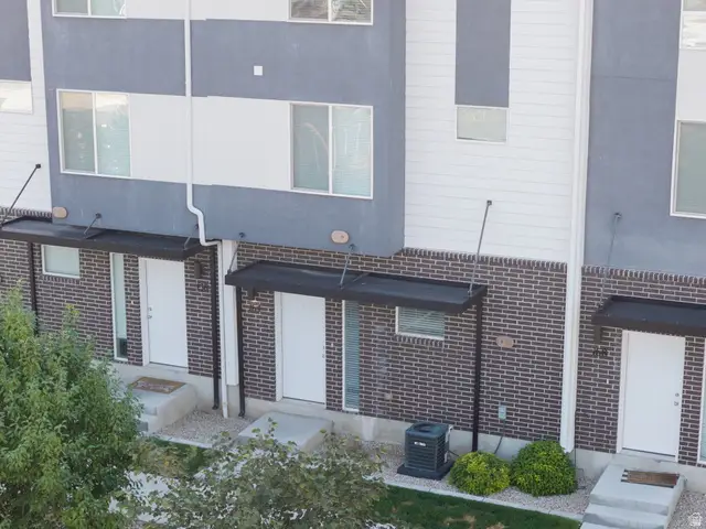164 S Bushnell Way, Clearfield, UT 84015 - #3
