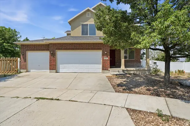 8286 S Rustic Oak Ct, West Jordan, UT 84081 - #2