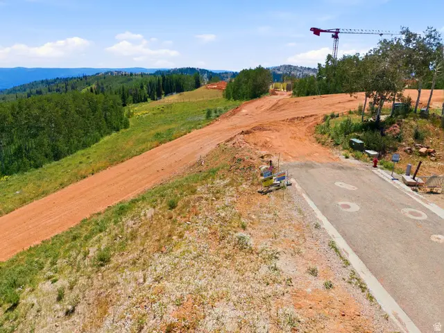 5747 N Daybreak Dr #8, Eden, UT 84310 - #3