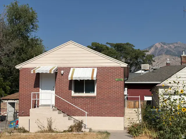 2880 Lincoln Ave, Ogden, UT 84401 - #1