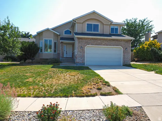 7219 S Ponderosa Dr, Cottonwood Heights, UT 84121 - #2