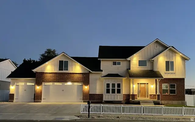 410 E Pages Ln, Centerville, UT 84014 - #1
