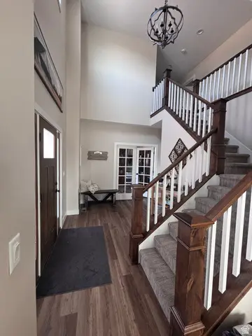410 E Pages Ln, Centerville, UT 84014 - #3