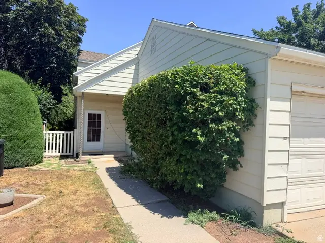 3339 E Joyce Dr, Salt Lake City, UT 84109 - #3