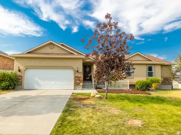 956 W Burro Way, Saratoga Springs, UT 84045