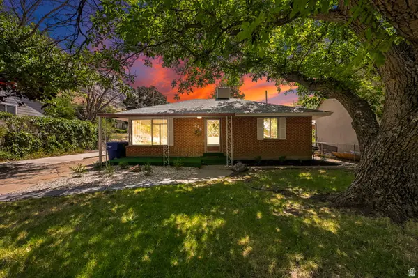 216 Donna Ave, Ogden, UT 84404