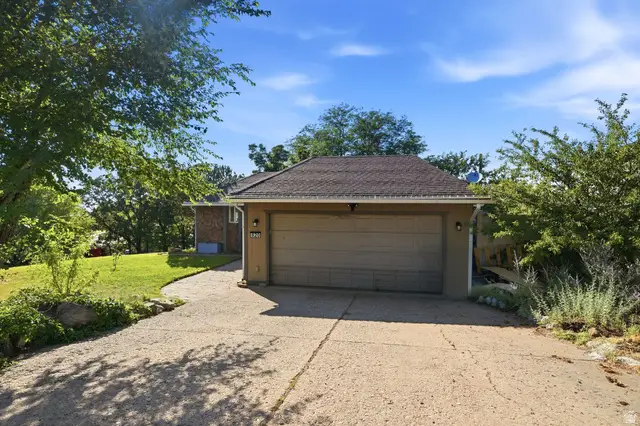 820 E 5600 S, South Ogden, UT 84405 - #3