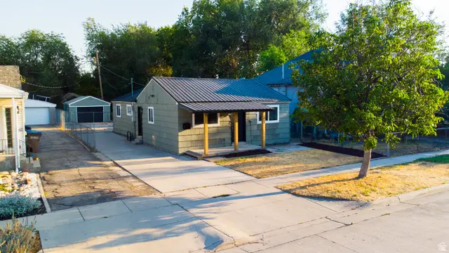 1053 W Euclid Ave, Salt Lake City, UT 84104 - #1