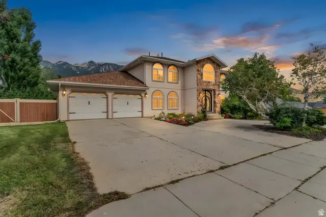 11751 S 1700 E, Sandy, UT 84092 - #1