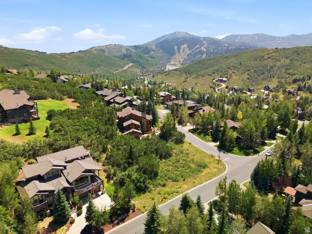 3485 Oak Wood Dr, Park City, UT 84060 - #3