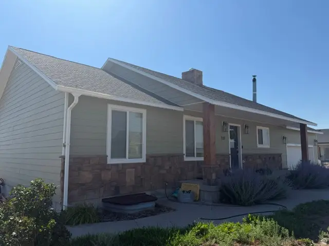180 N Sage Ln, Loa, UT 84747 - #1