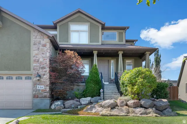 236 E Summer Leaf Dr S, Draper, UT 84020 - #3