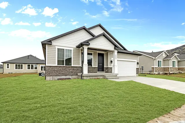 195 E 690 N, Providence, UT 84332 - #2