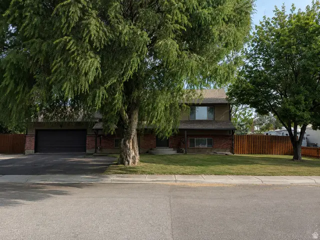 708 S 2050 W, Vernal, UT 84078 - #1