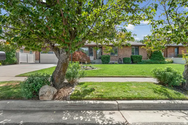 1638 E Budding Dr S, Sandy, UT 84092 - #2