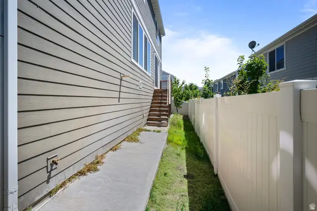 3551 W Sojo Dr, South Jordan, UT 84095 - #2