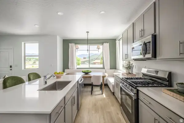 1925 N First Love Dr #4566, Saratoga Springs, UT 84045