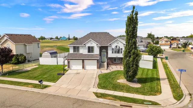 5621 S 4075 W, Roy, UT 84067 - #2