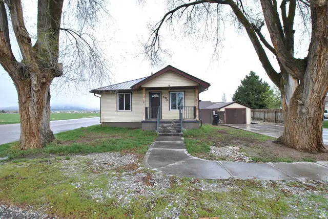 390 N 2nd E, Preston, ID 83263 - #1