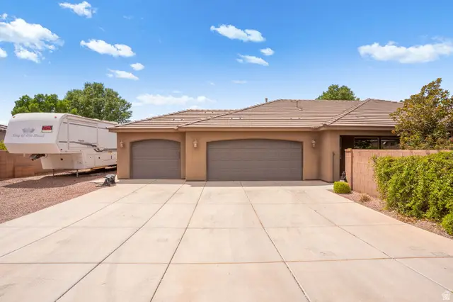 4093 S 20 E, Washington, UT 84780 - #3