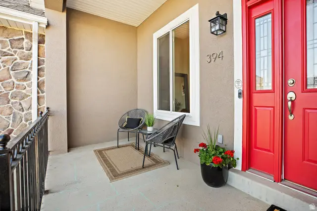 394 E Brewster Dr, Draper, UT 84020 - #3