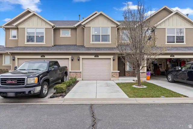 2153 W Foxwood St S, West Haven, UT 84401 - #1