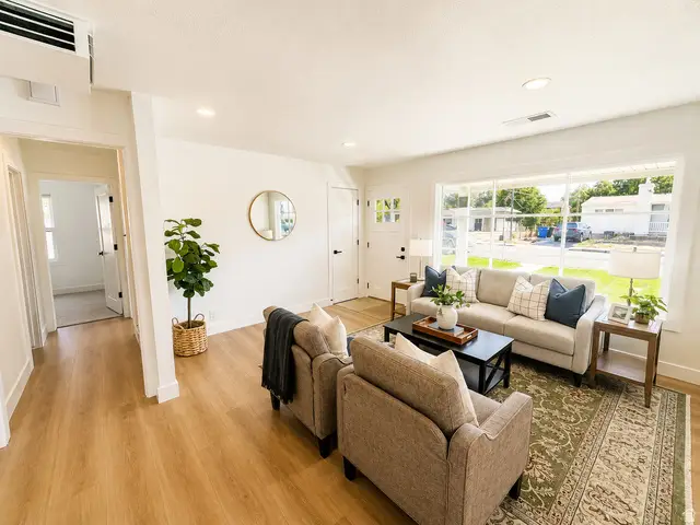 26 W 450 N, Orem, UT 84057 - #2