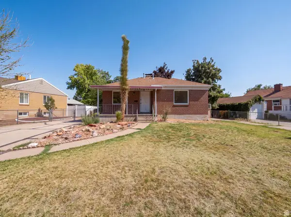 116 Ross Dr, Clearfield, UT 84015