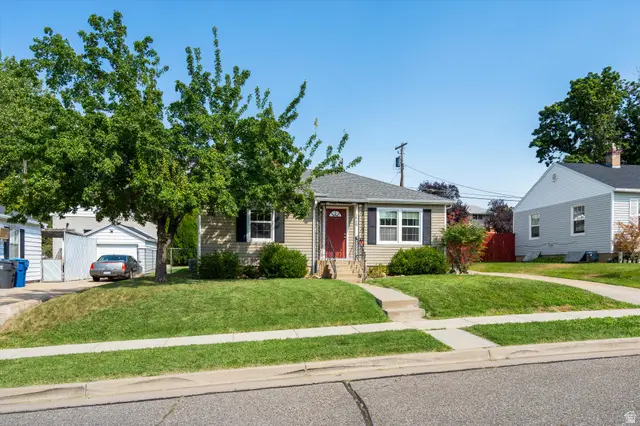3960 Evelyn Rd, South Ogden, UT 84403 - #3