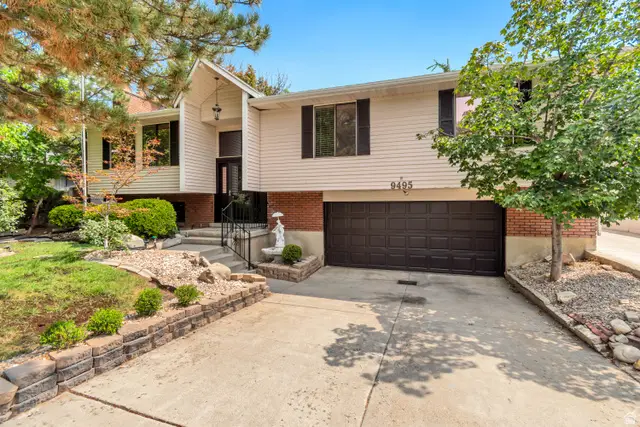 9495 S Pinedale Cir, Sandy, UT 84092 - #1
