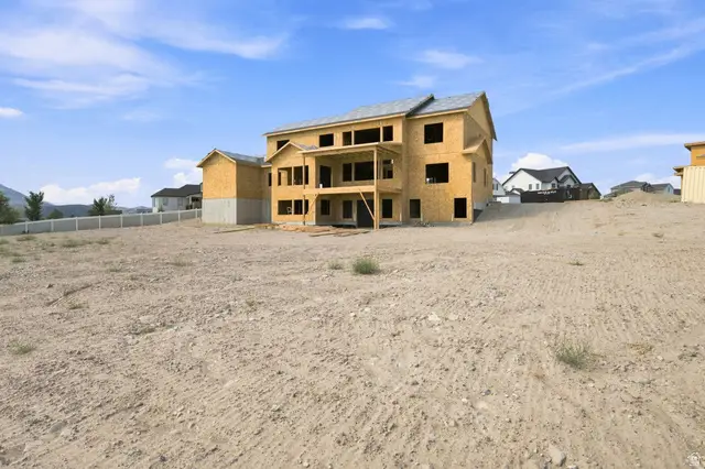 9126 N Lakefront Dr, Eagle Mountain, UT 84005 - #3