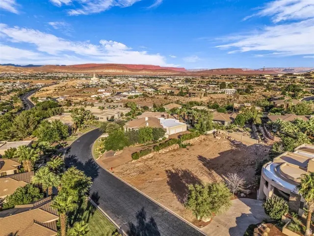 2282 S Stone Cliff Dr #32, Saint George, UT 84790 - #2