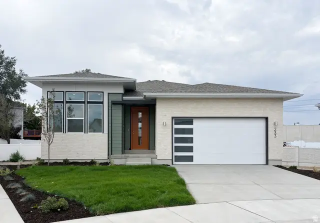 233 W Waterstone Cir, Murray, UT 84107 - #1