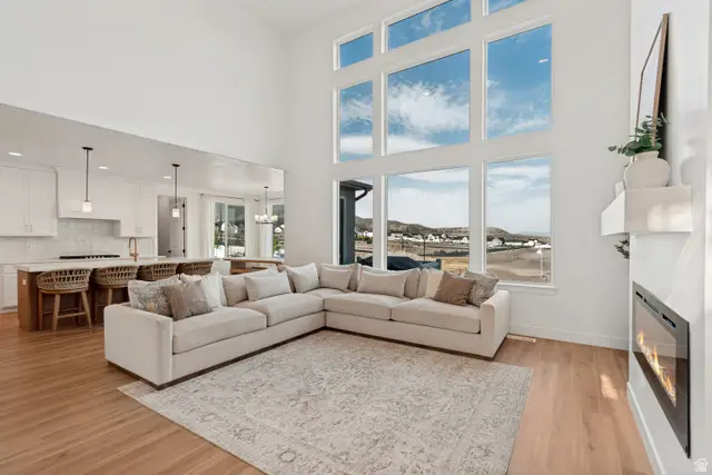 1524 S Bardsley Way, Salem, UT 84653 - #3