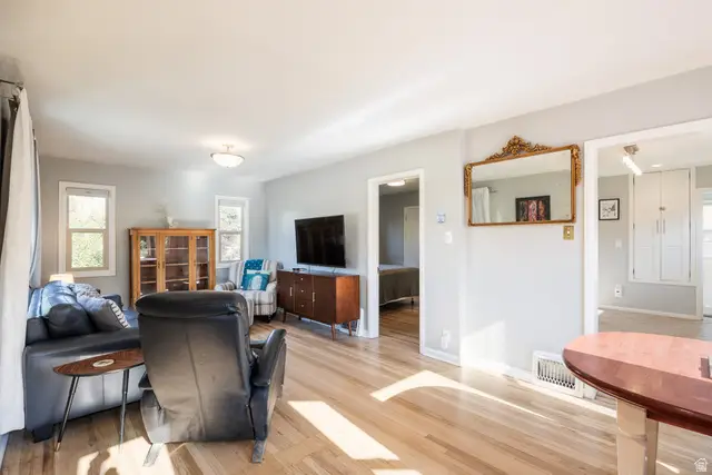 1895 E 3900 S, Salt Lake City, UT 84124 - #3