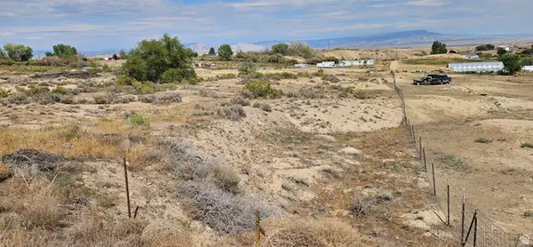 6153 S 1500 Ave E, Naples, UT 84078