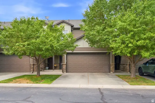3343 Kenna Ln #3, West Haven, UT 84401