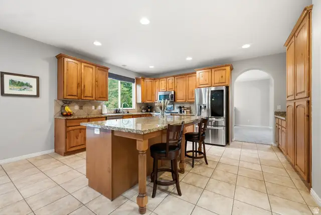 1270 Santa Anita Dr, Kaysville, UT 84037 - #2