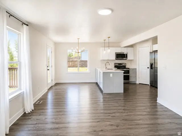 10463 N Doral Dr, Cedar Hills, UT 84062 - #3