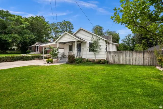 1716 E Woodside Dr, Holladay, UT 84124 - #2