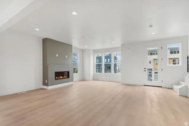 5298 W Center Field Dr S #140, South Jordan, UT 84009 - #3