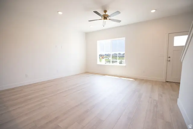 528 E 640 N #102, Salem, UT 84653 - #3