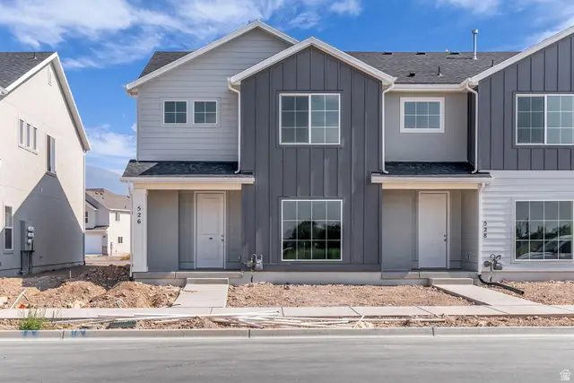 526 W 1875 N, Harrisville, UT 84404 - #1